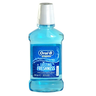 دهان شویه اورال بی سری Complete مدل Lasting Freshness حجم 250 میلی لیتر